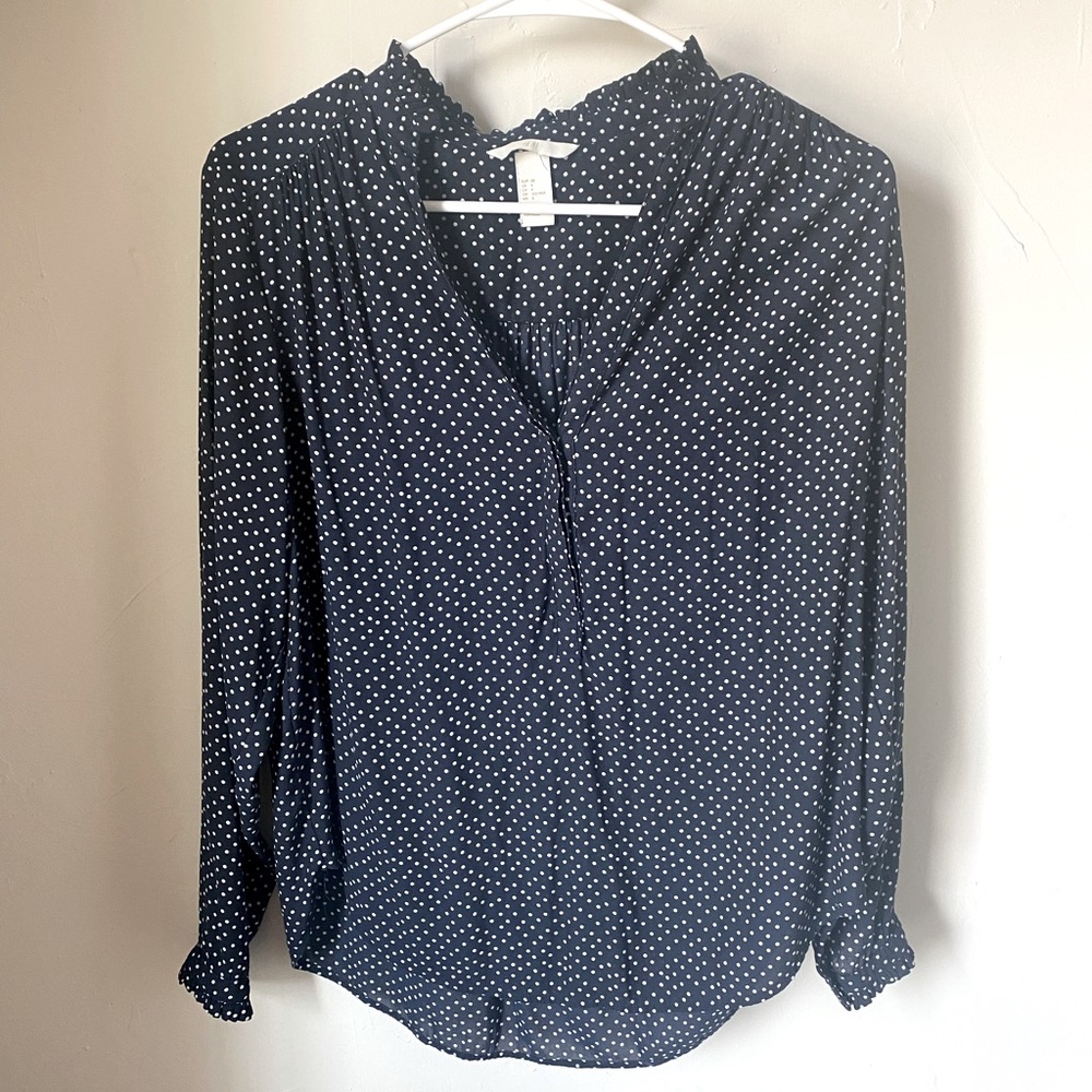 V neck navy blouse with white polkadots